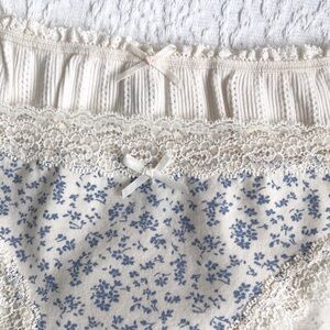 Brandy Melville Floral Underwear Set